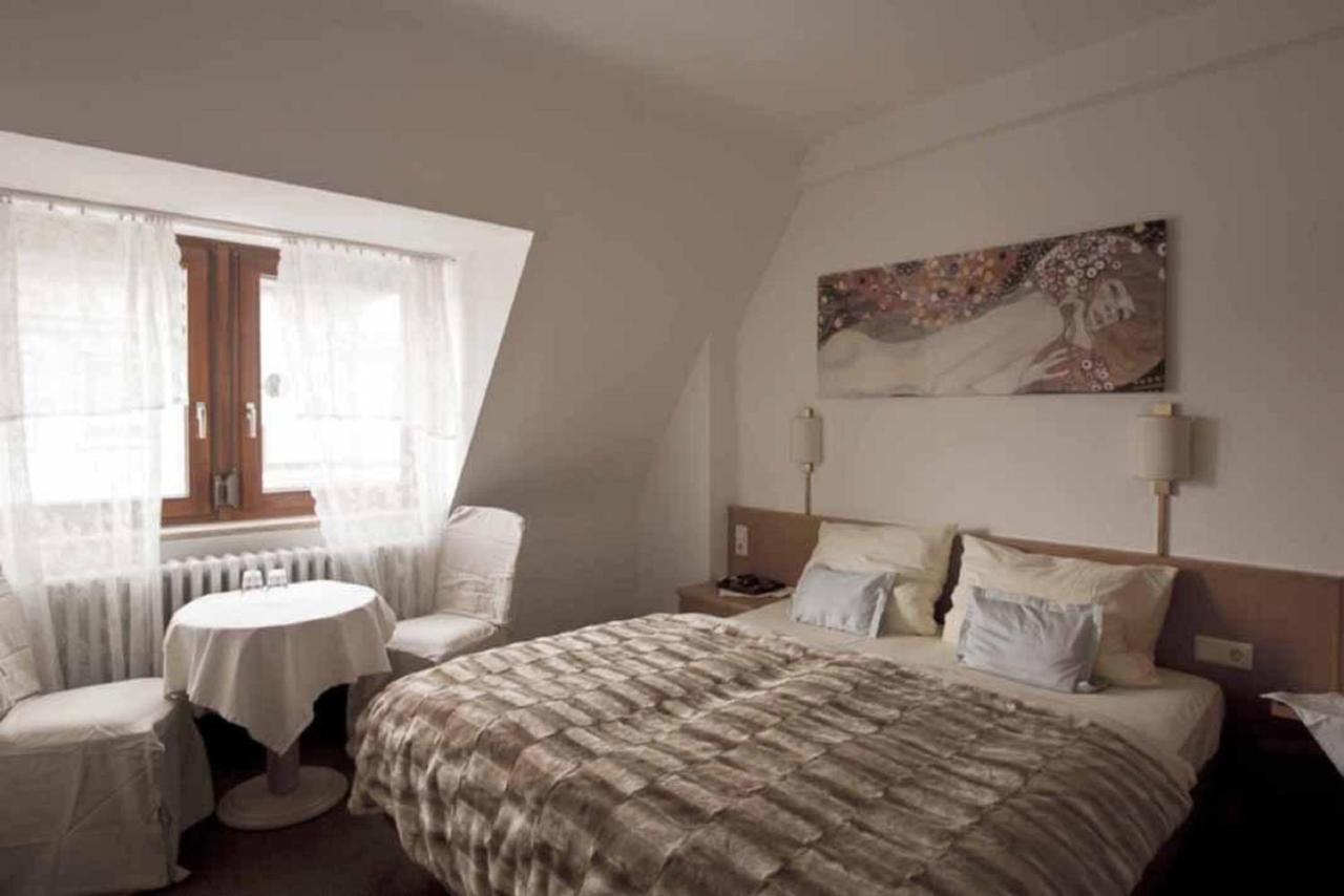 Hotel Barbarossa Garni Wurzburg Phòng bức ảnh